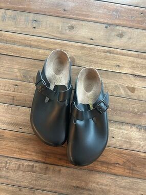 Birkenstock Boston Clog Smooth Black Leather 39